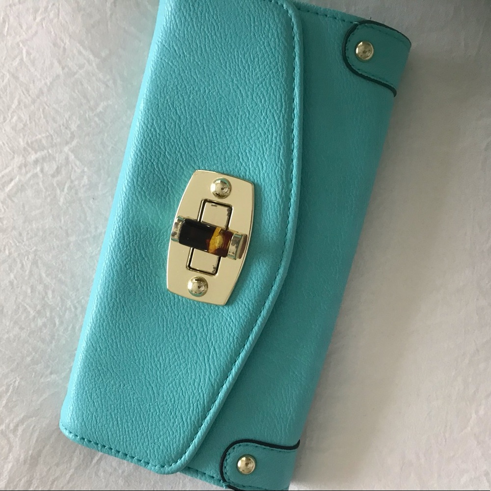 Women’s wallet from target!!